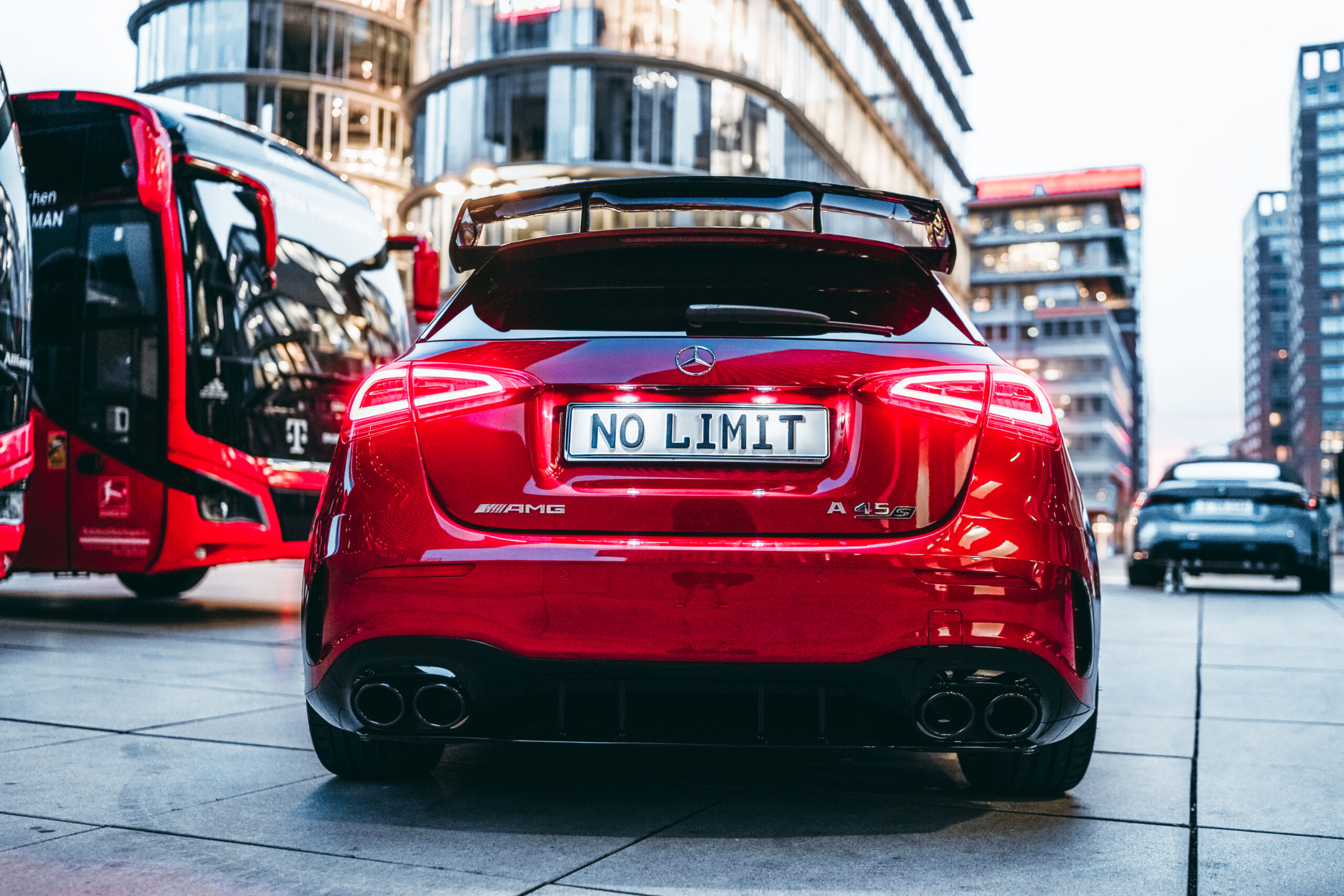 Mercedes A45S AMG Nolimit Sportwagenvermietung