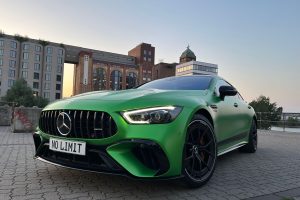 Mercedes AMG 63E Performance (16)